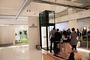 An image showing the Aritco HomeLift at the London Design Fair 2017